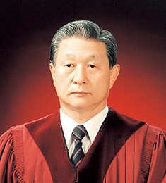 김진우 전 헌법재판관 사진